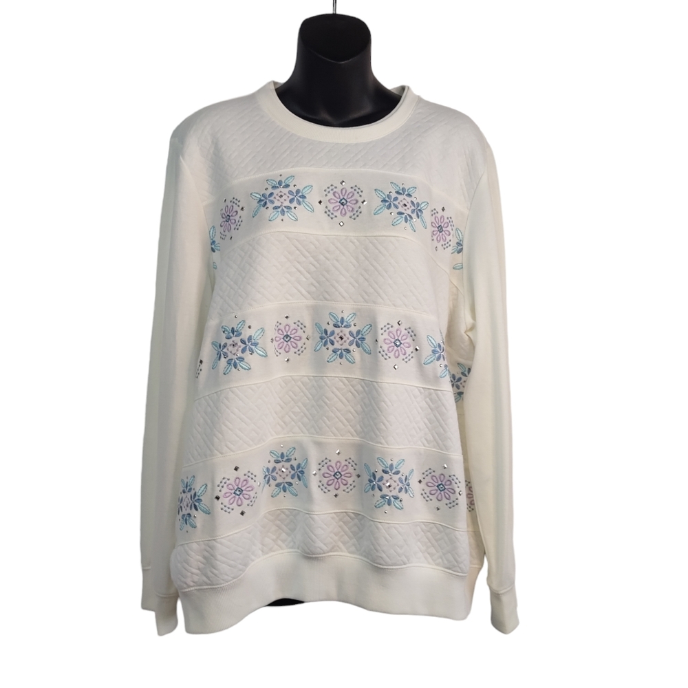 Alfred Dunner Women's White Embroidered Sweatshirt Size XL